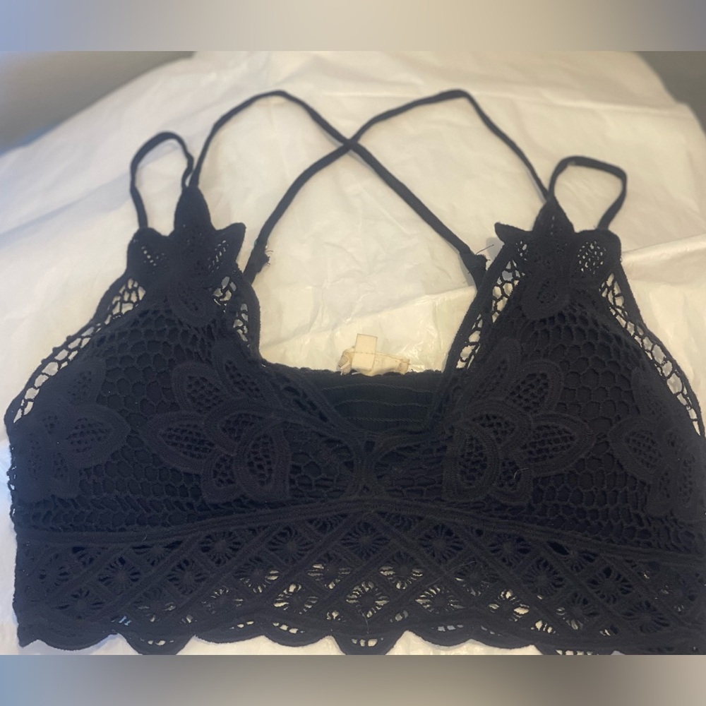 Bralette.
